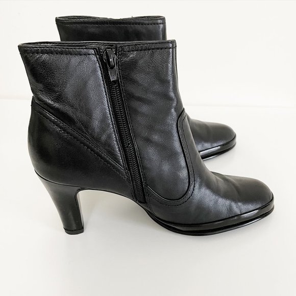 Aerosoles | Black Leather | Booties | 6.5 - Picture 3 of 6